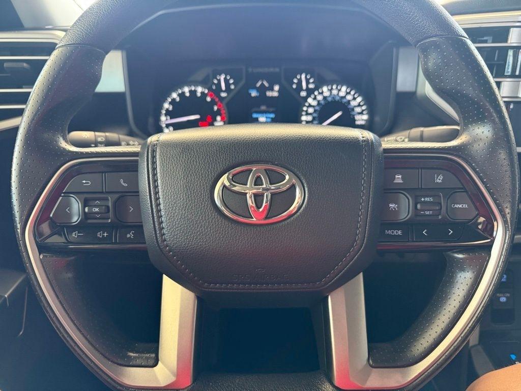 Toyota Tundra  2023