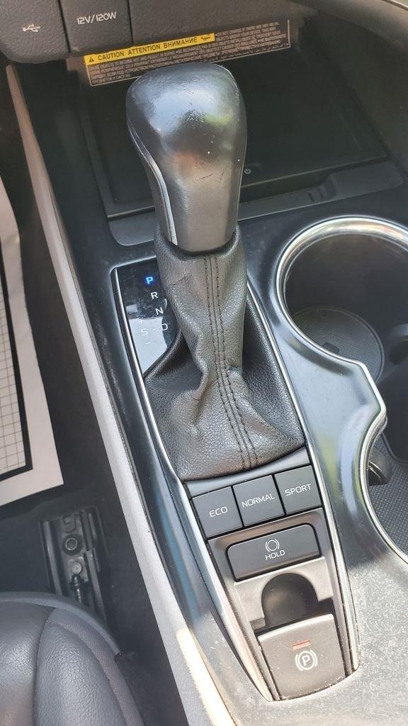Toyota Camry  2020