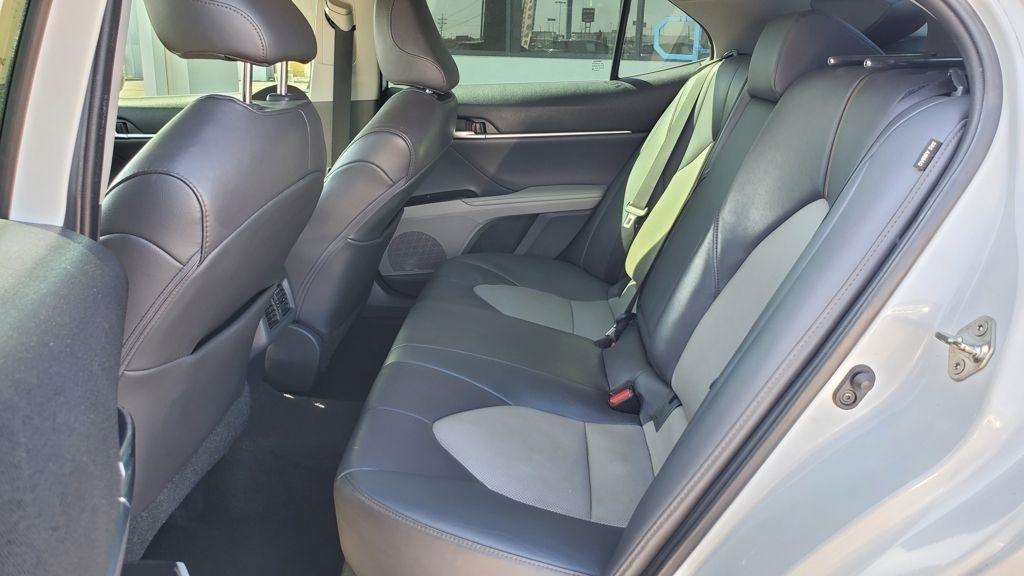 Toyota Camry  2020