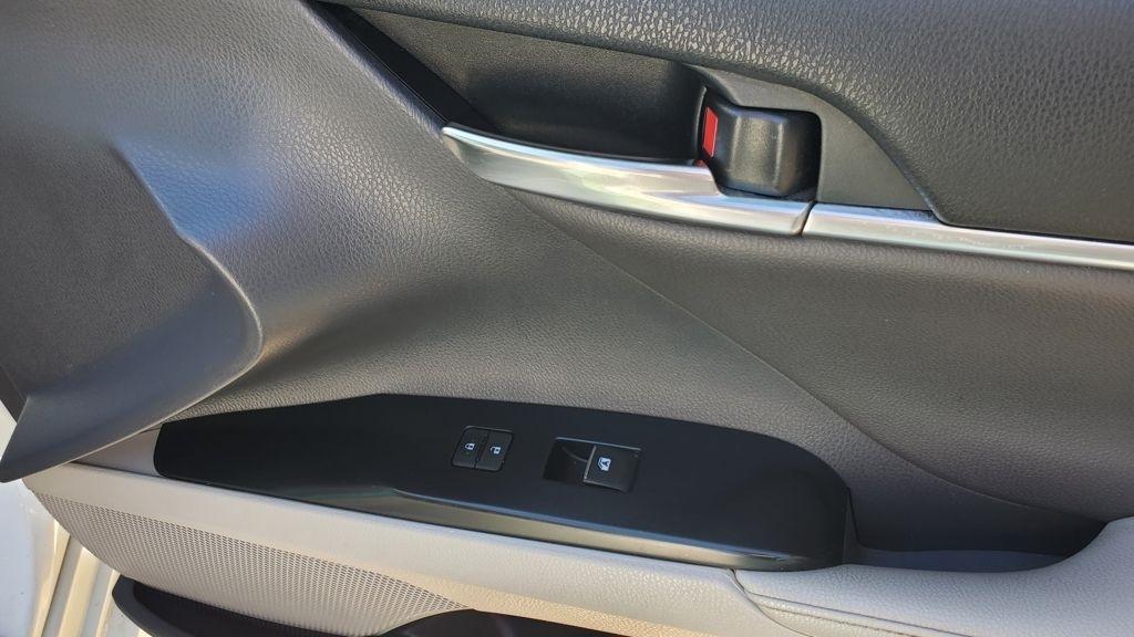Toyota Camry  2020