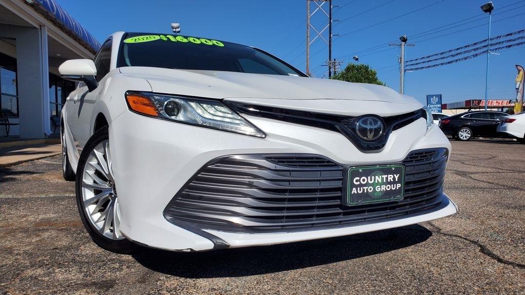 Toyota Camry  2020