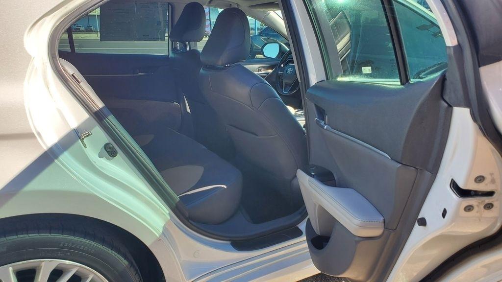 Toyota Camry  2020