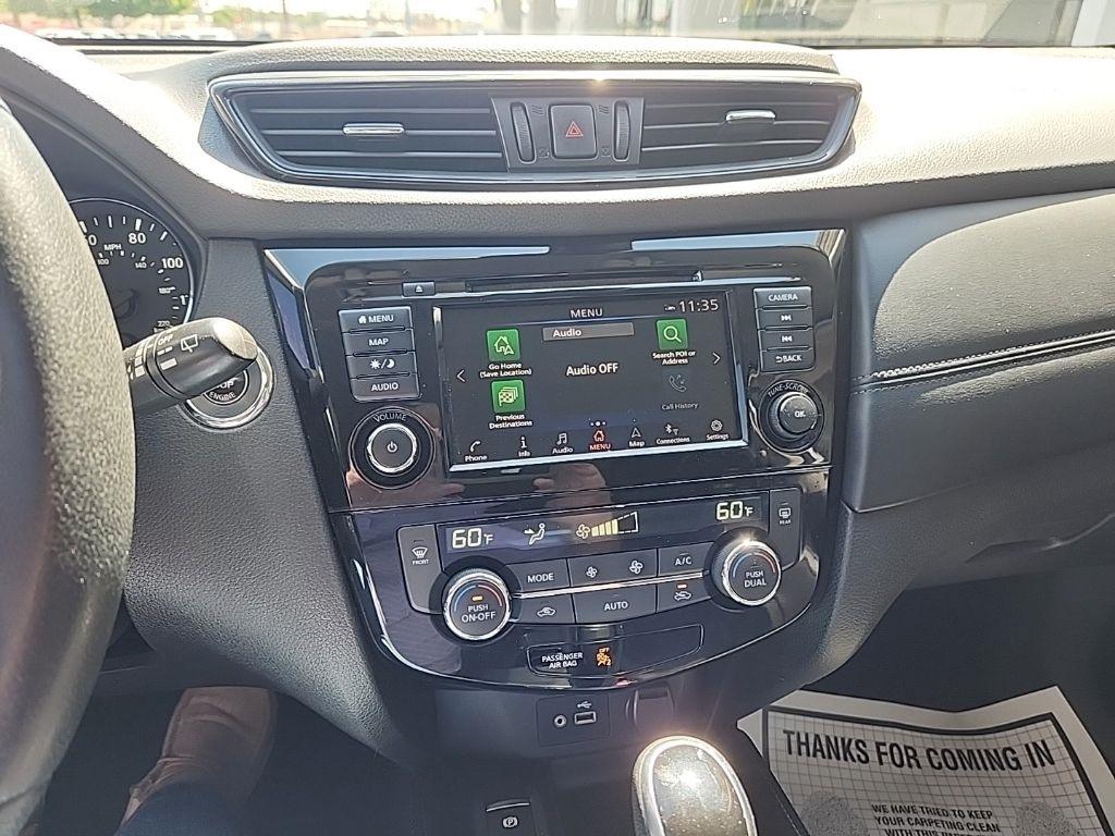 Nissan Rogue  2020