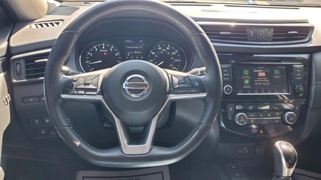 Nissan Rogue  2020
