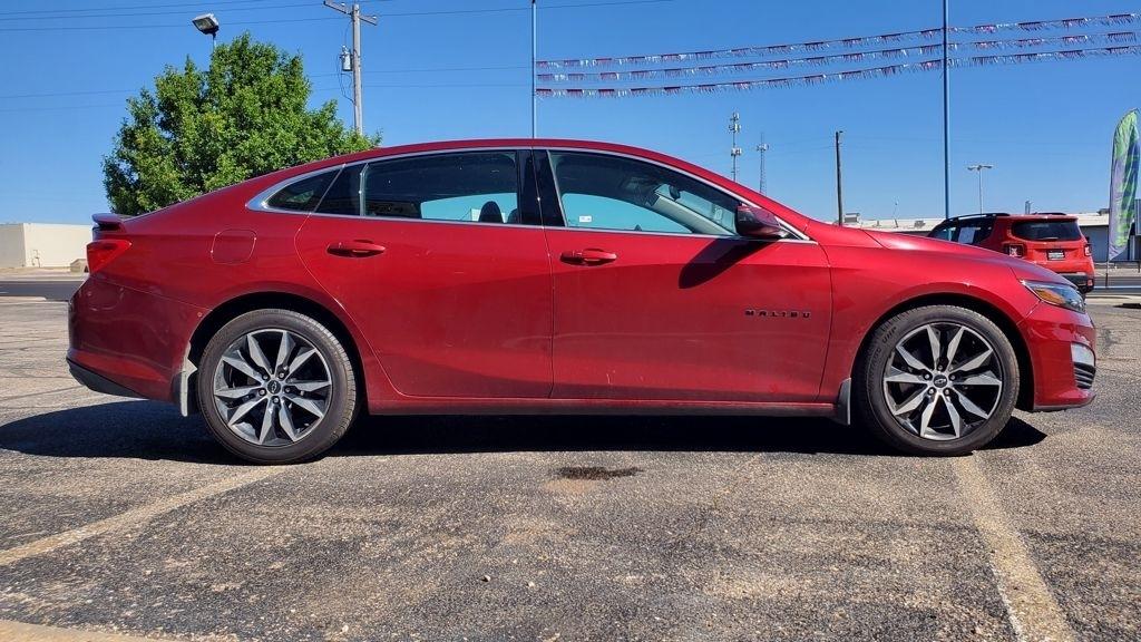 Chevrolet Malibu  2021