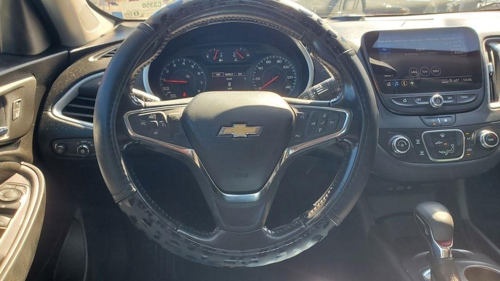 Chevrolet Malibu  2021