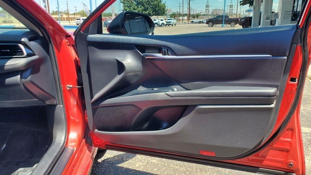 2020 Toyota Camry SE - Photo 54