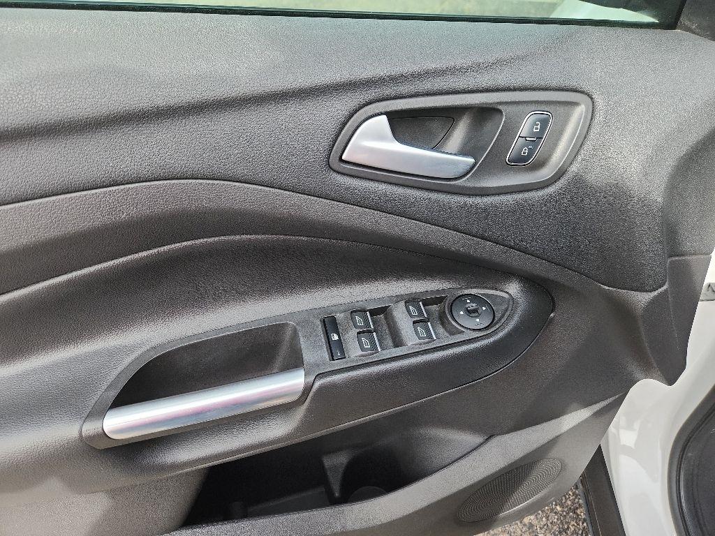 Ford Escape  2017
