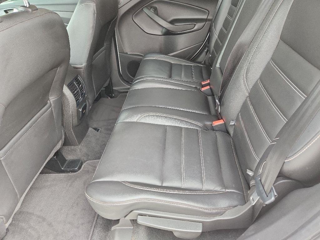 Ford Escape  2017