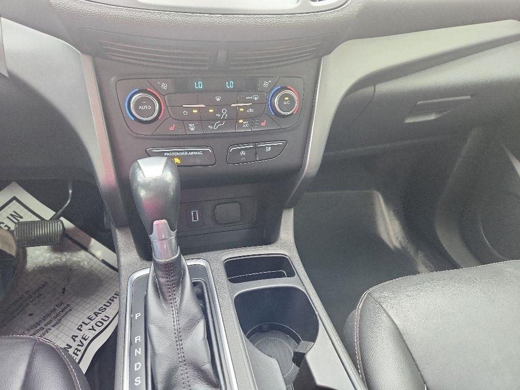 Ford Escape  2017