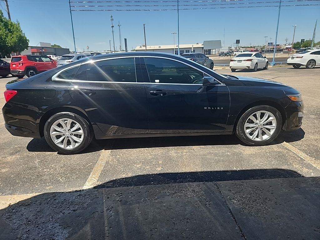 Chevrolet Malibu  2023