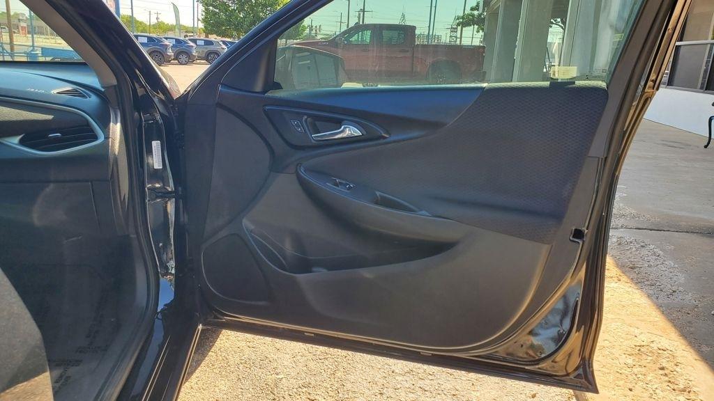 2023 Chevrolet Malibu 1LT - Photo 47