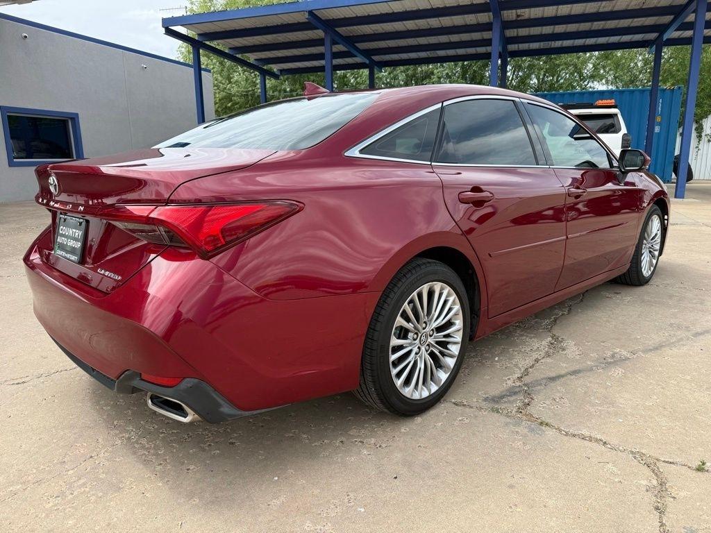 Toyota Avalon  2019