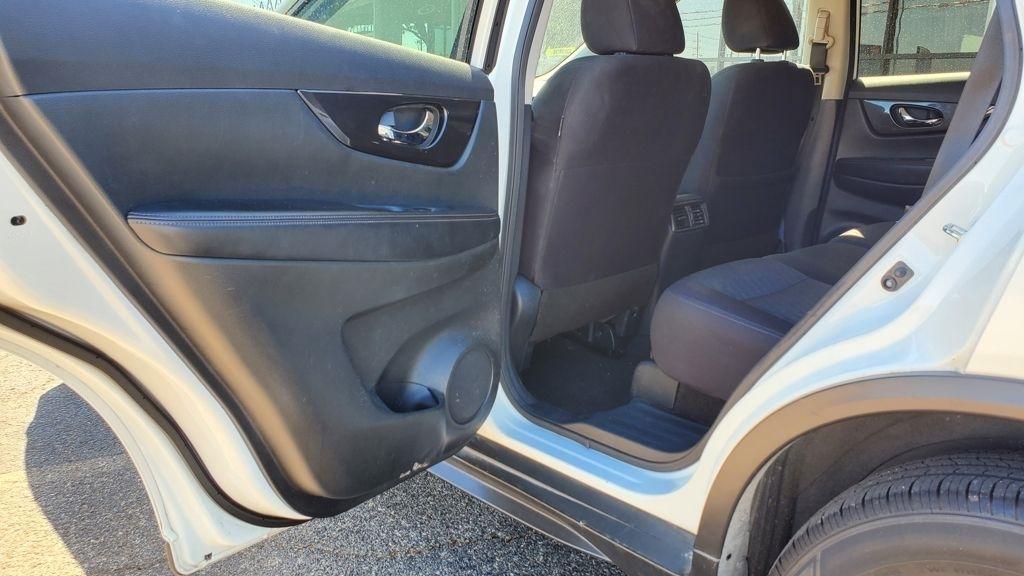 Nissan Rogue  2020