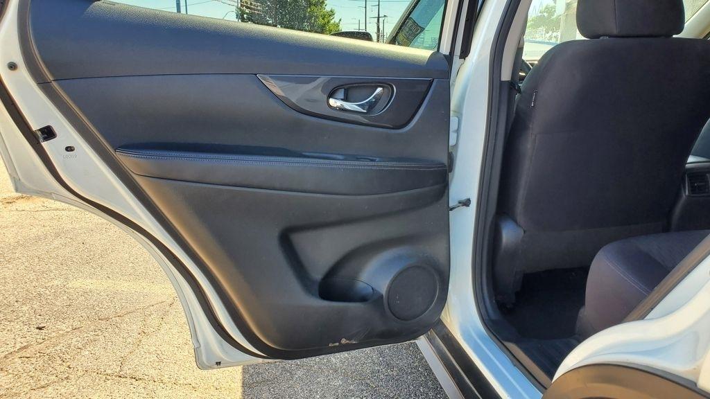 Nissan Rogue  2020