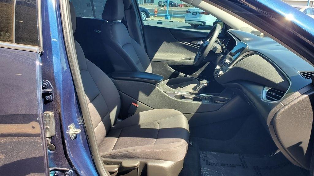 Chevrolet Malibu  2022