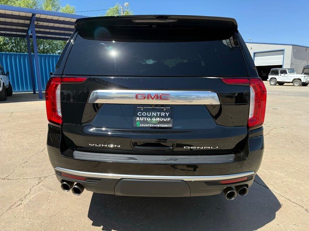GMC Yukon XL  2021