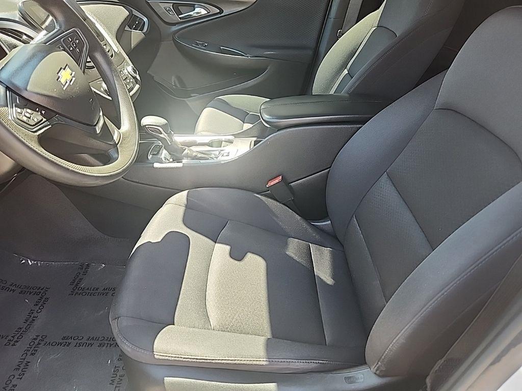 Chevrolet Malibu  2023