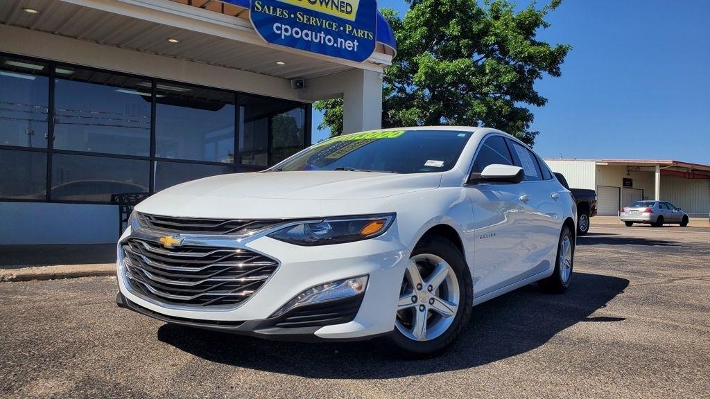 Chevrolet Malibu  2023