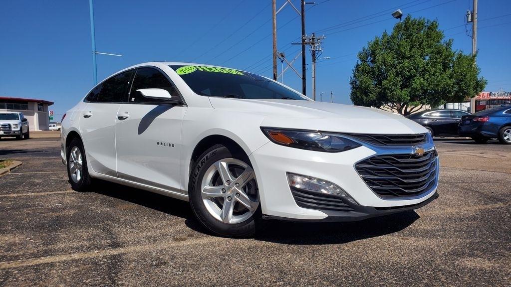 Chevrolet Malibu  2023