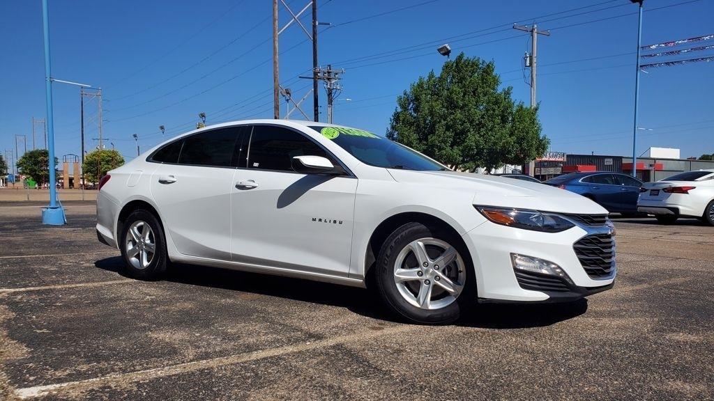Chevrolet Malibu  2023