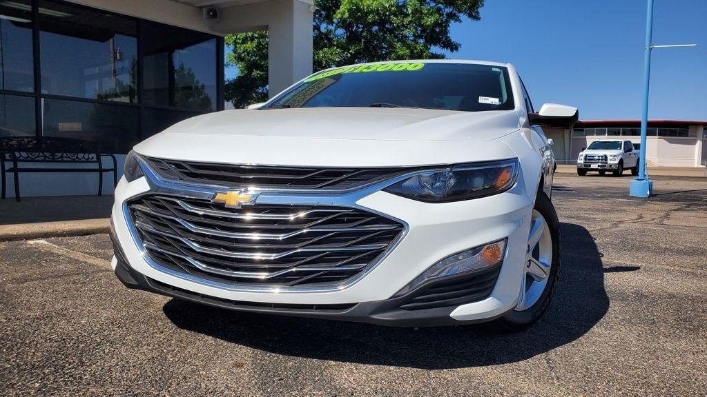 Chevrolet Malibu  2023
