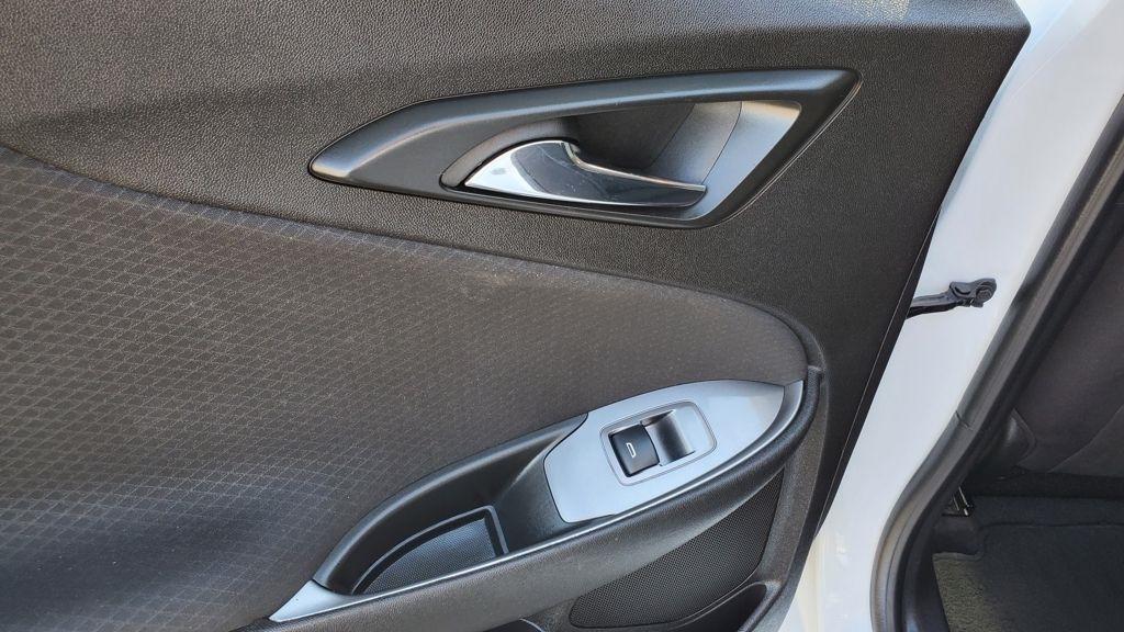 Chevrolet Malibu  2023