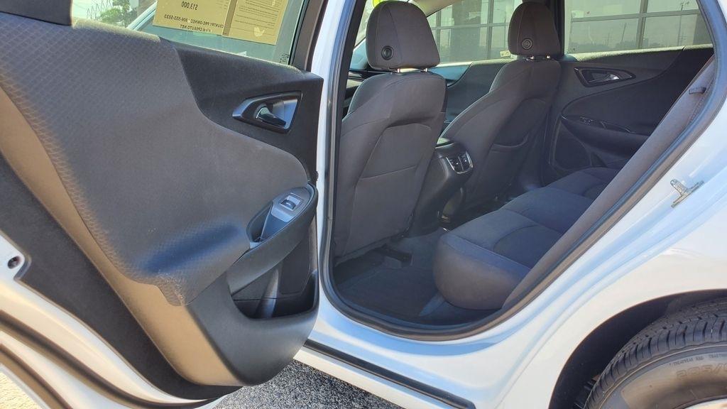Chevrolet Malibu  2023