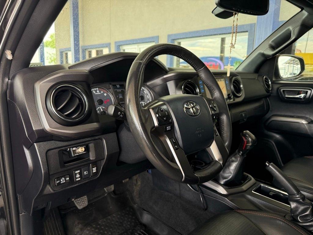 Toyota Tacoma  2019