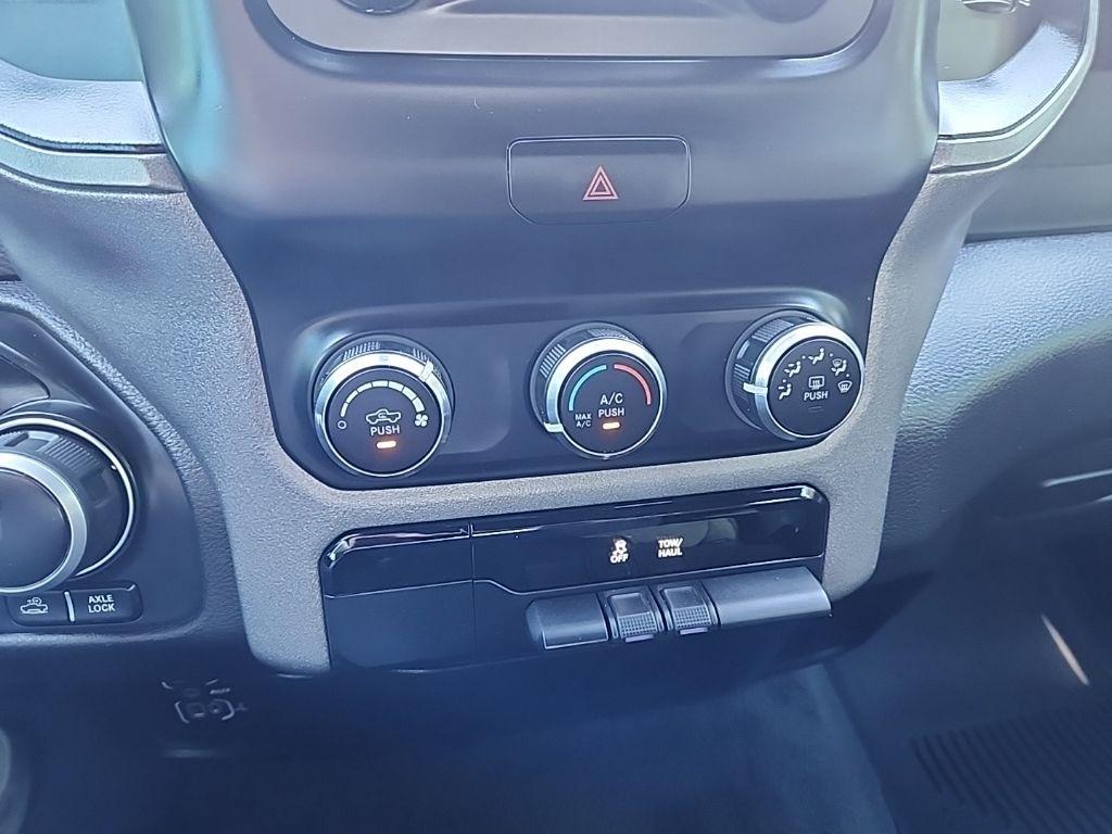 RAM 1500  2023