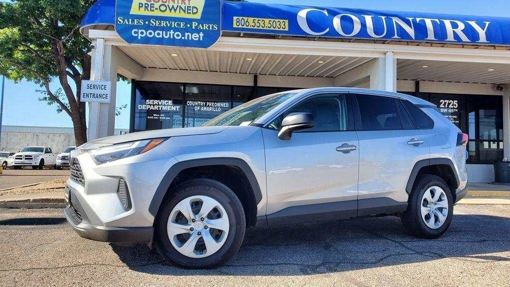 2024 Toyota RAV4 LE