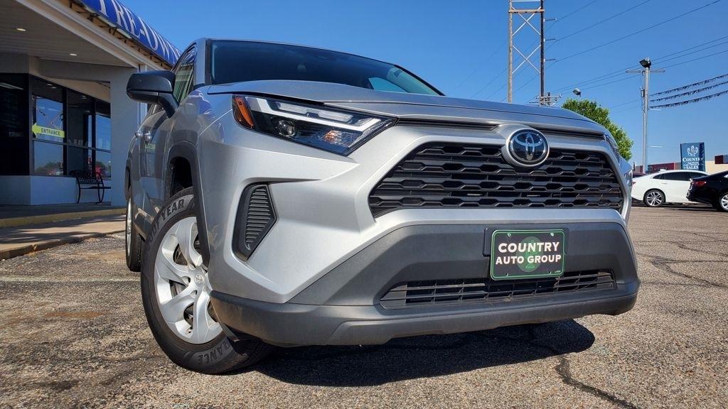 Toyota RAV4  2024