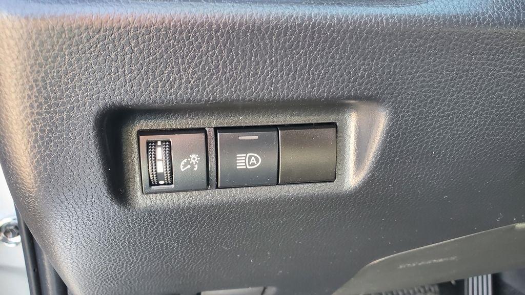 Toyota RAV4  2024