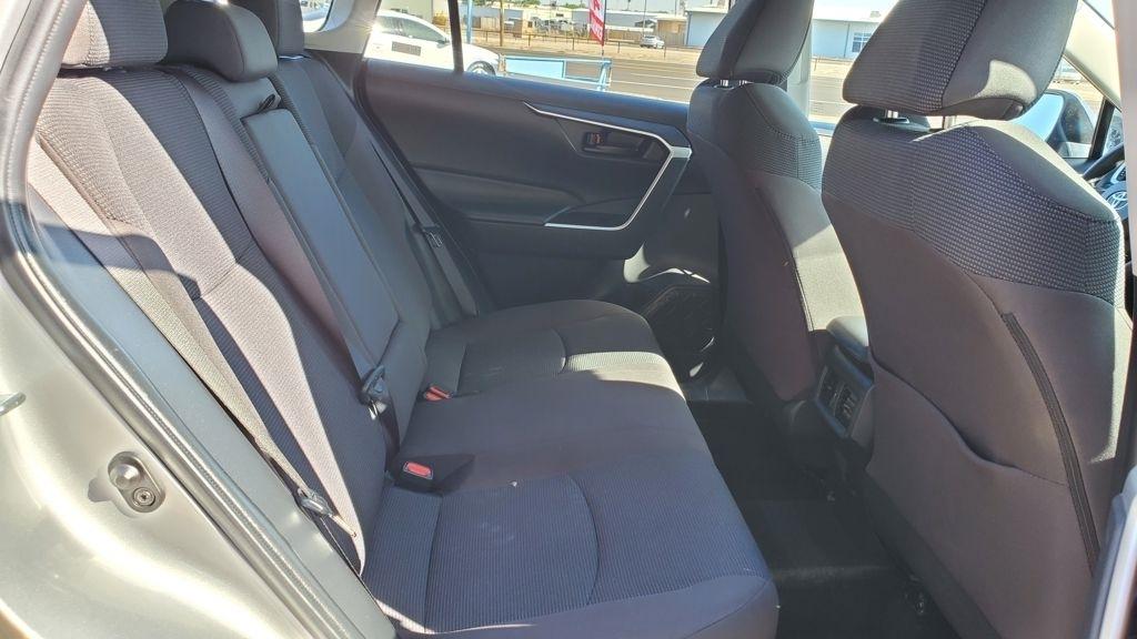 Toyota RAV4  2024