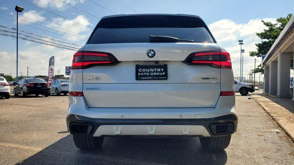 BMW X5  2021