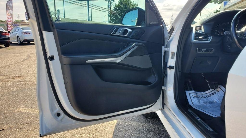 BMW X5  2021