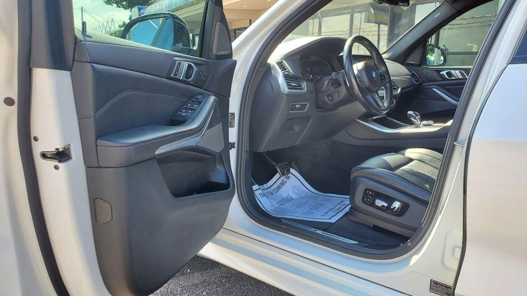BMW X5  2021