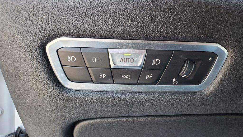 BMW X5  2021