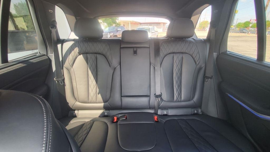 BMW X5  2021