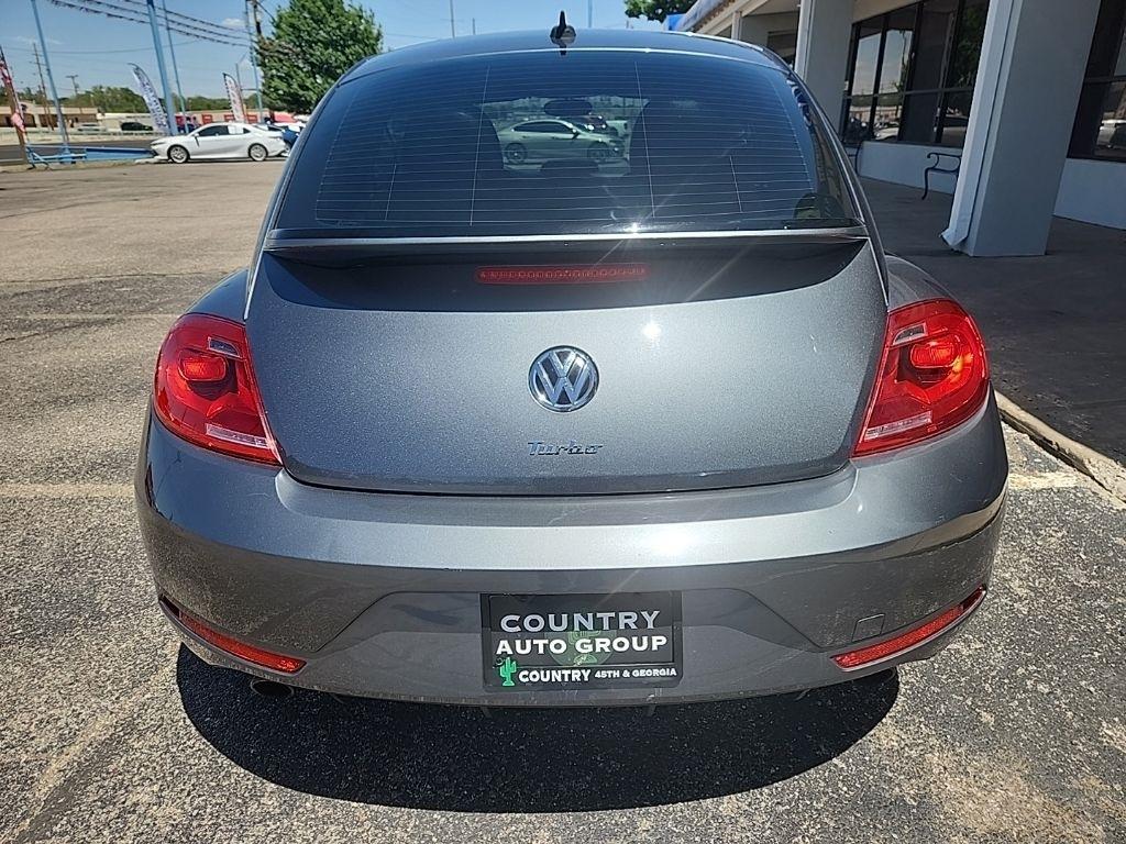 Volkswagen Beetle  2014