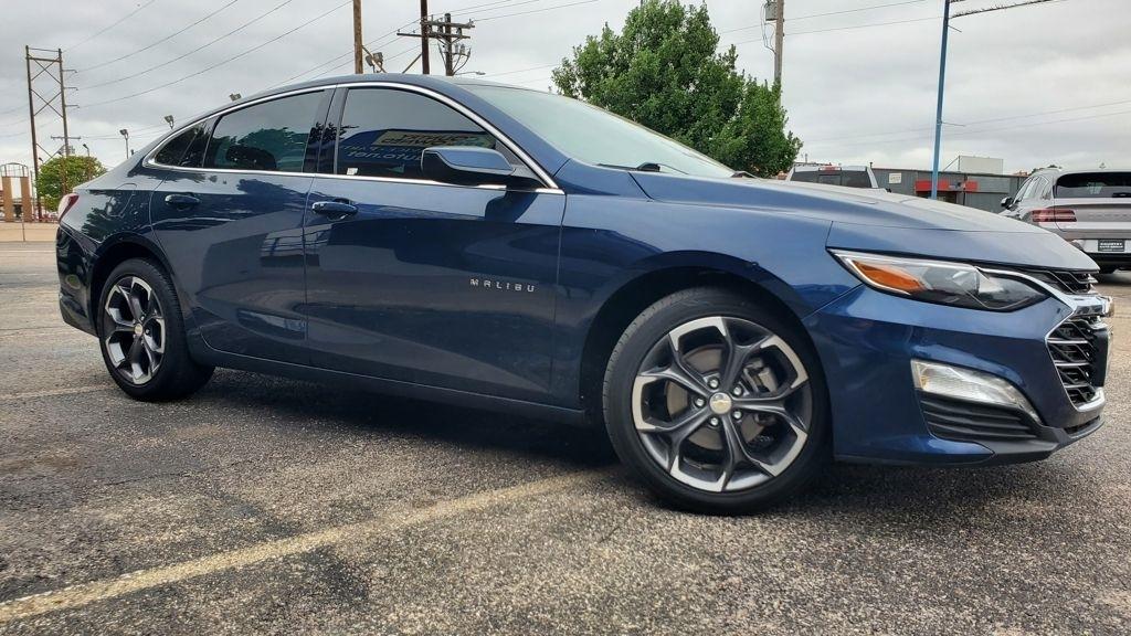 Chevrolet Malibu  2022