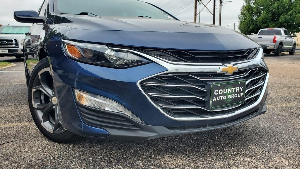 Chevrolet Malibu  2022