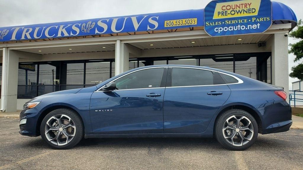Chevrolet Malibu  2022