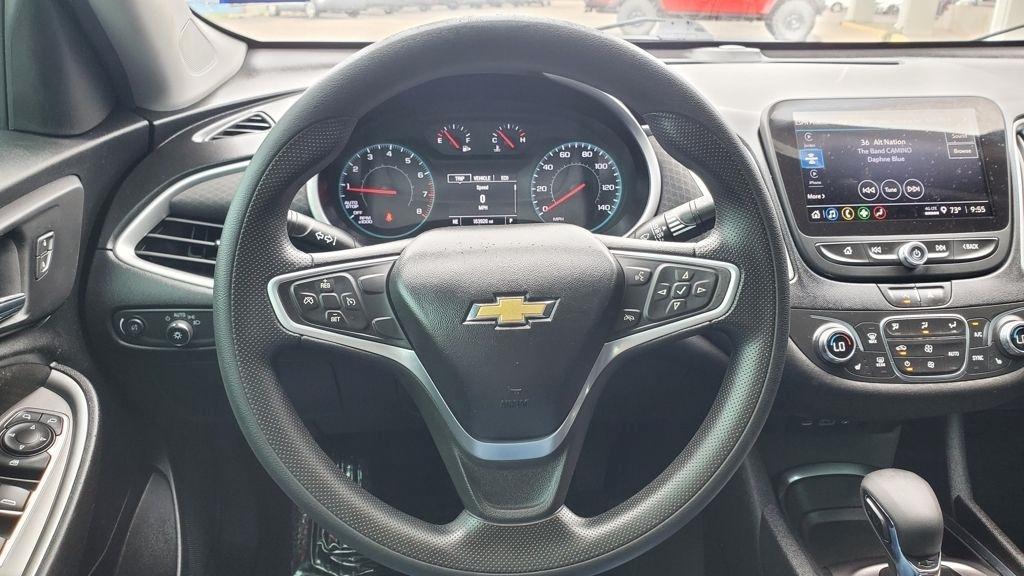 Chevrolet Malibu  2022