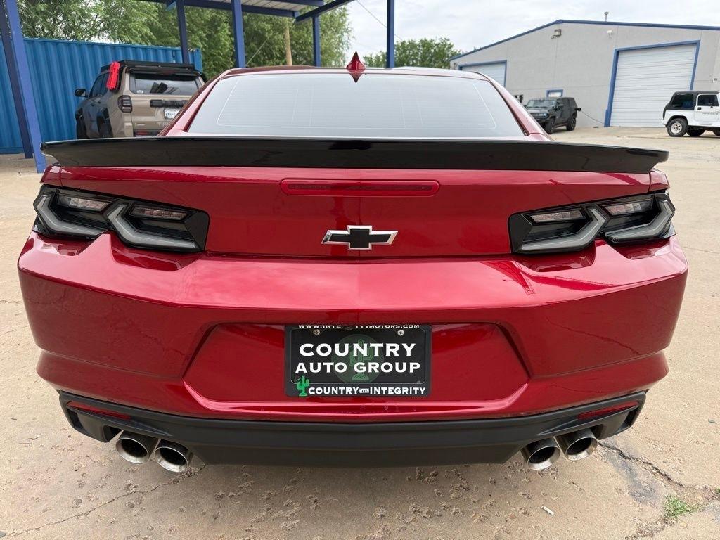 Chevrolet Camaro  2022
