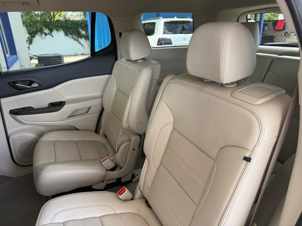 GMC Acadia  2023