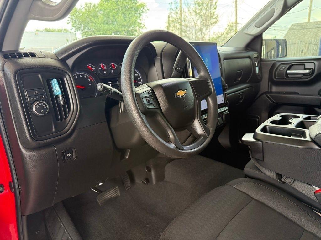 Chevrolet Silverado 1500  2025