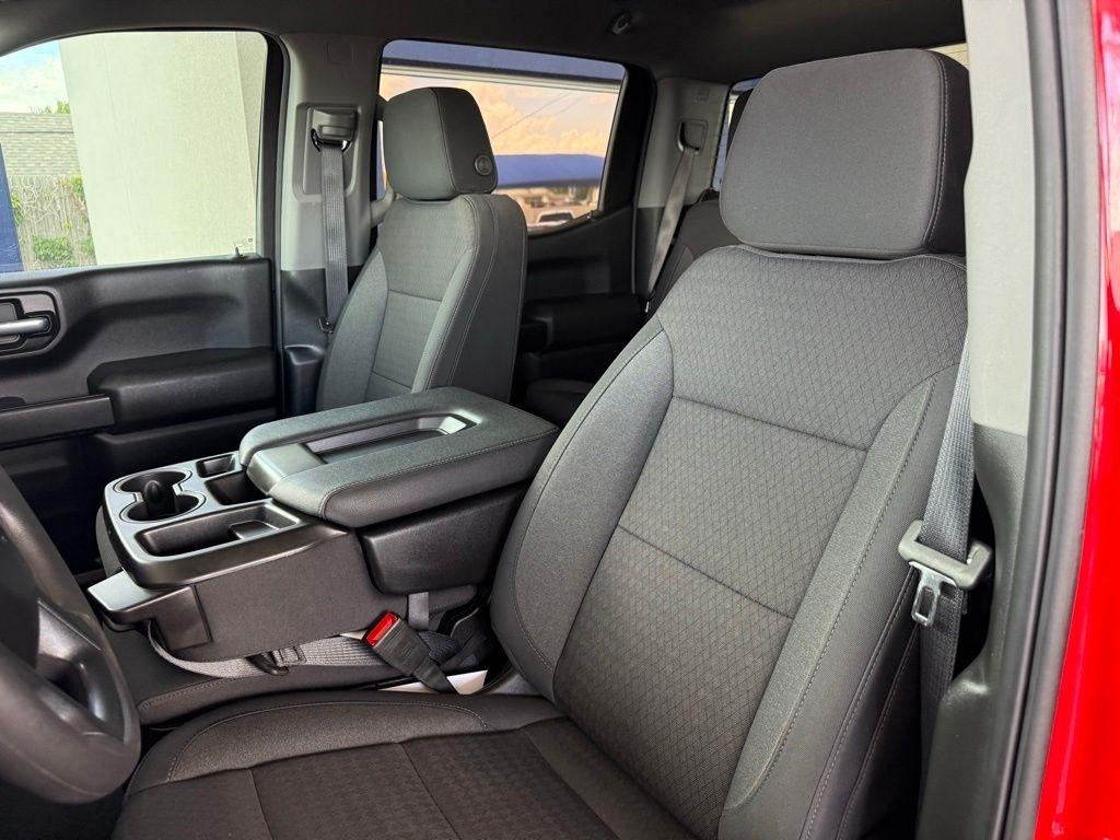 Chevrolet Silverado 1500  2025