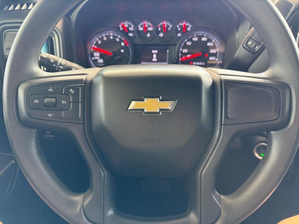 Chevrolet Silverado 1500  2025