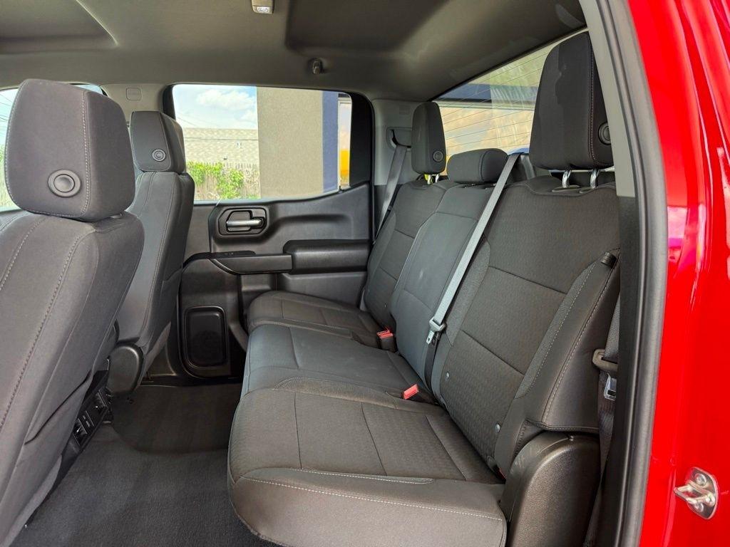 Chevrolet Silverado 1500  2025